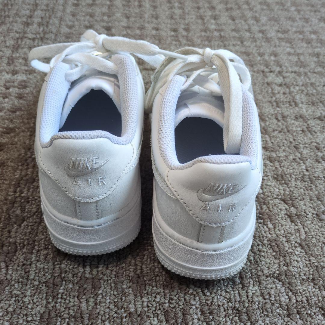 (美品) NIKE AIR FORCE 1 (22センチ)