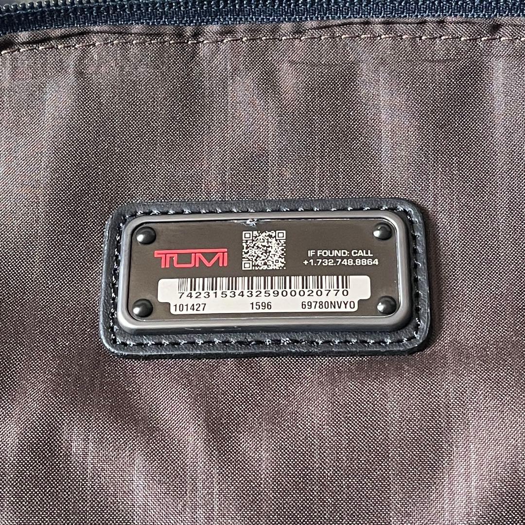 未使用✨TUMIトゥミ　ビジネスリュック　69780NVY ネイビー　レザー