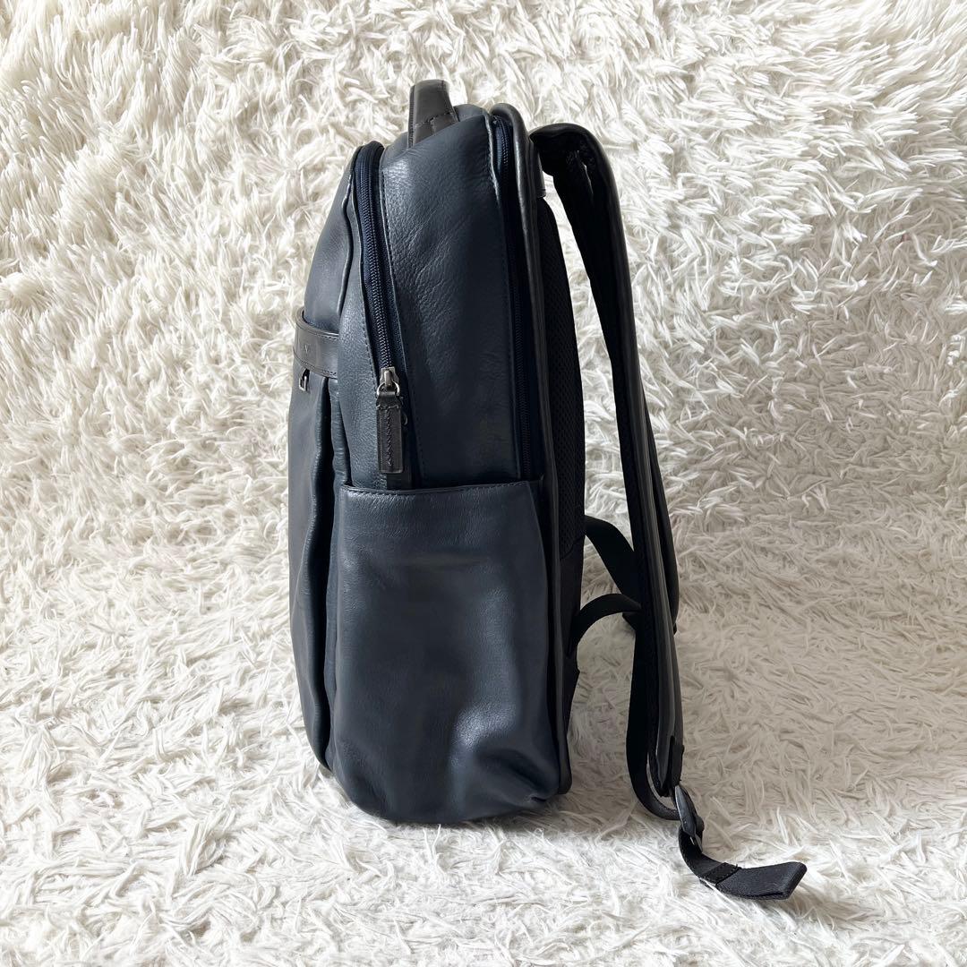 未使用✨TUMIトゥミ　ビジネスリュック　69780NVY ネイビー　レザー