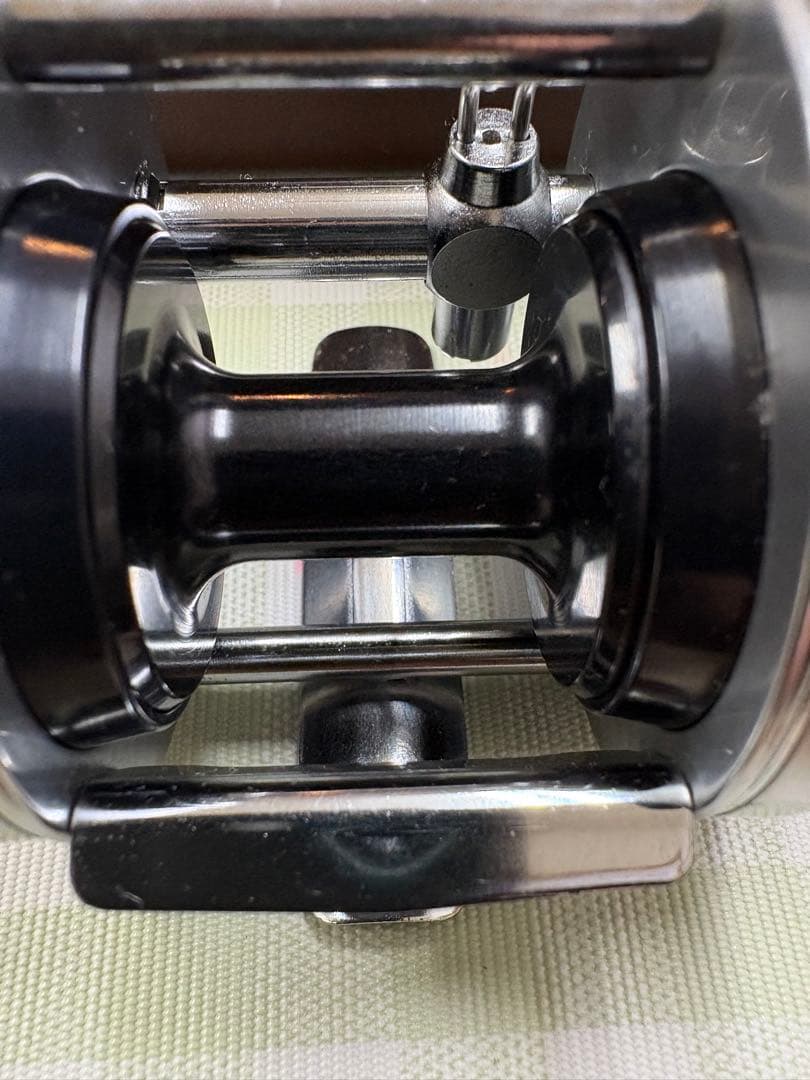 アブガルシア アンバサダー 2500C シルバー + Abu リール ケース