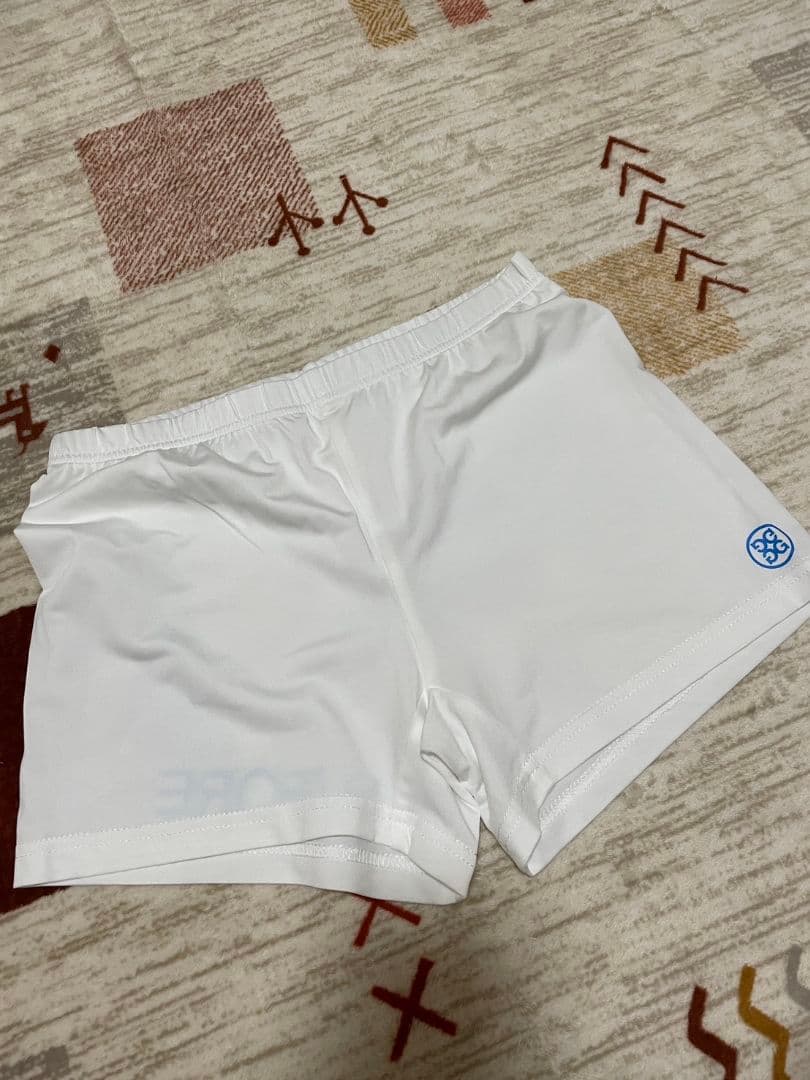 ジーフォア　レディースゴルフウェア　セットアップ　上下セット