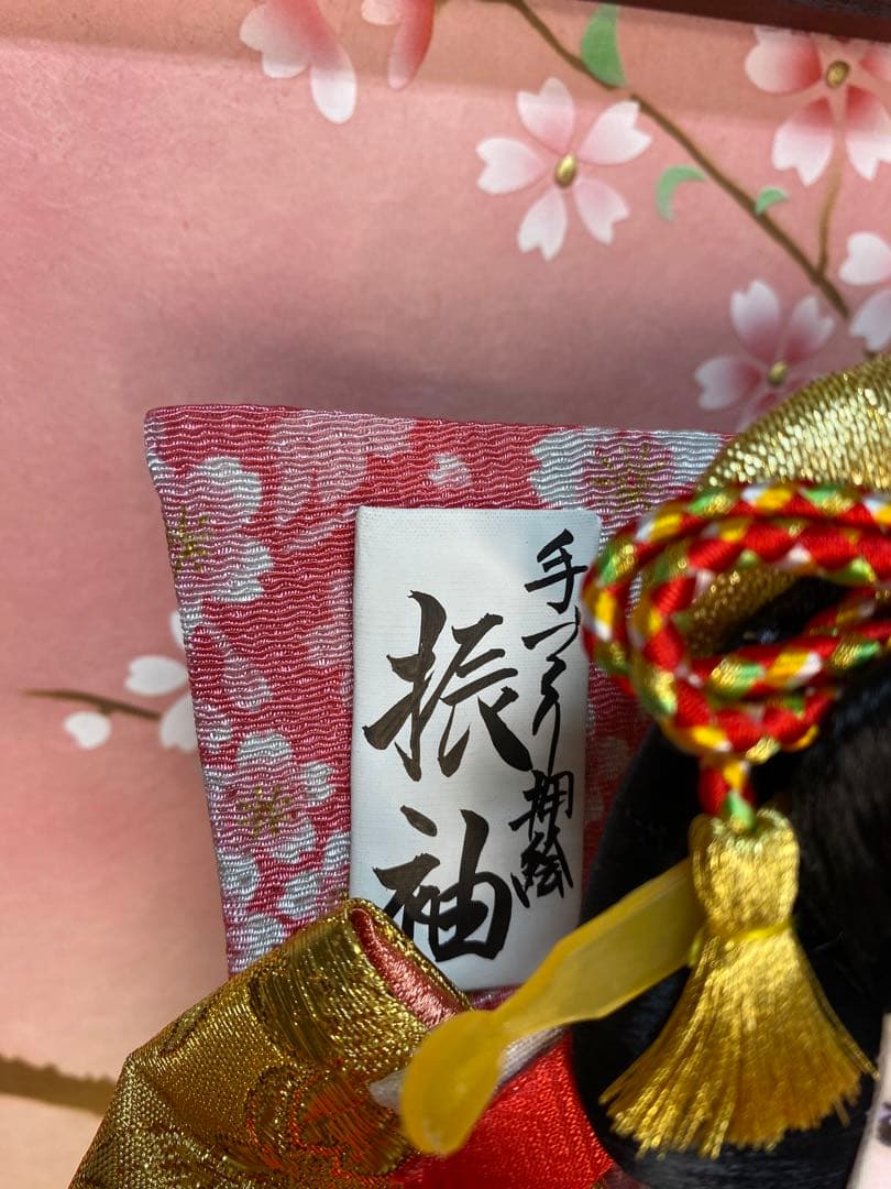 羽子板　立体振袖　ガラスケース１３号・サイズ間口約２９×奥行約２３×高さ約５５㎝