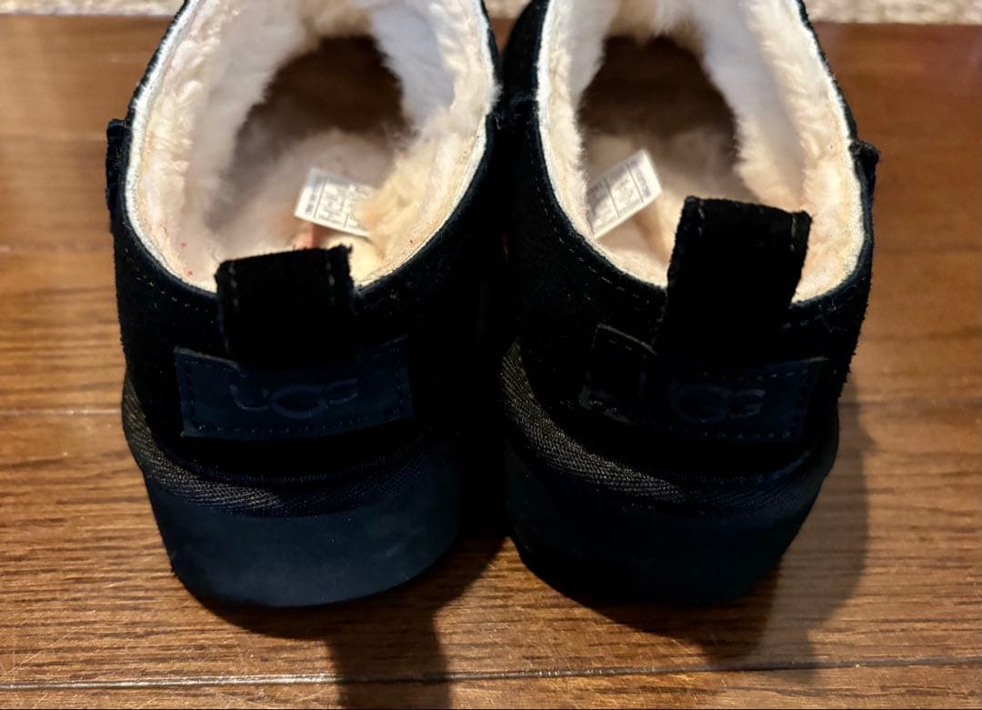 m*様 UGG クラシック マイクロ　ブラック　22cm スリッポン