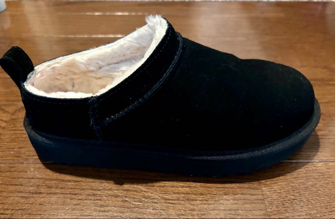 m*様 UGG クラシック マイクロ　ブラック　22cm スリッポン