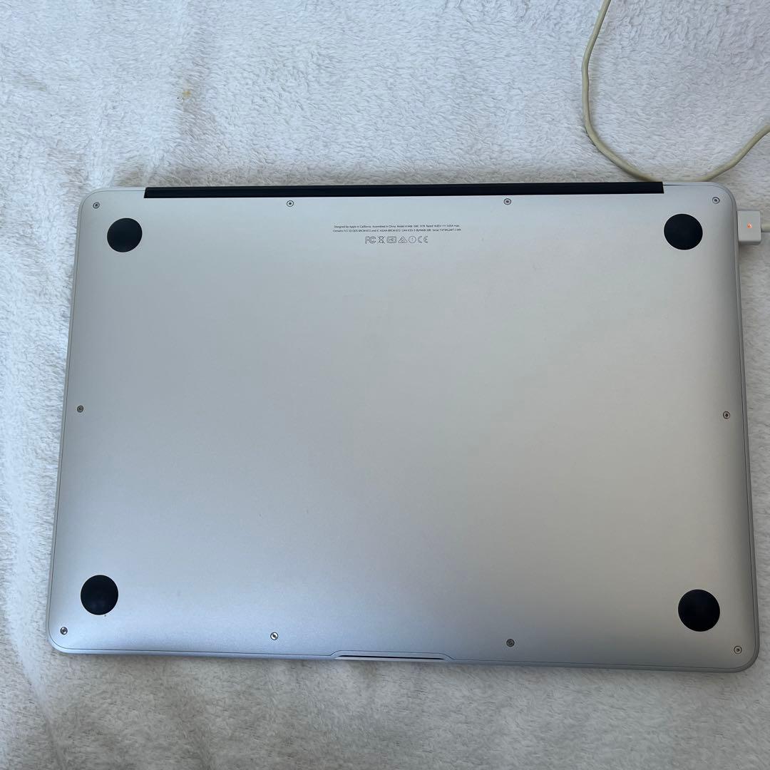 Apple MacBook air 2017 13 inchシルバー 本体