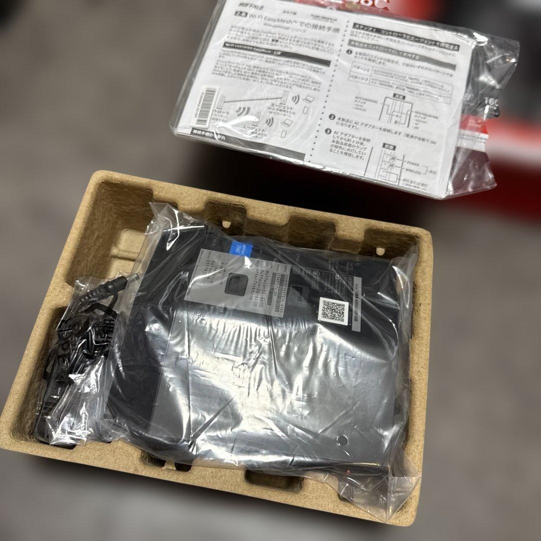 ほぼ未使用　BUFFALO WSR-6000AX8P-MB Wi-Fi６ルーター