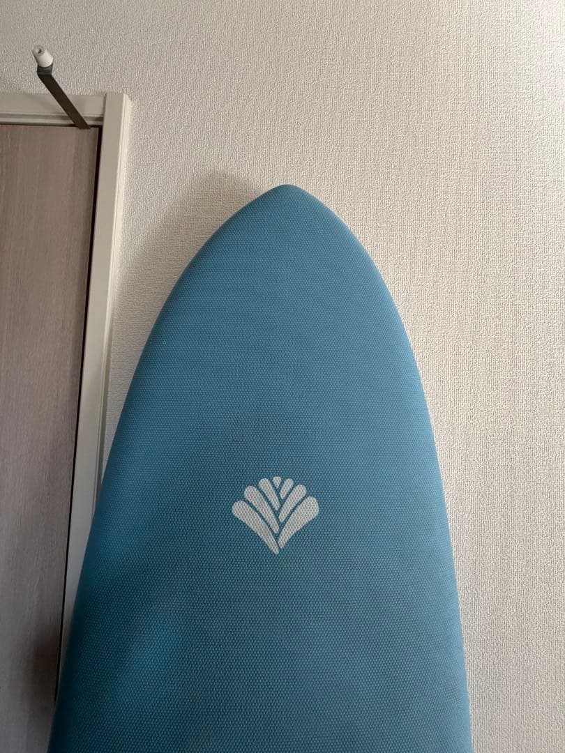 ビーチアクセス　ミッドレングス　6.4サーフボード