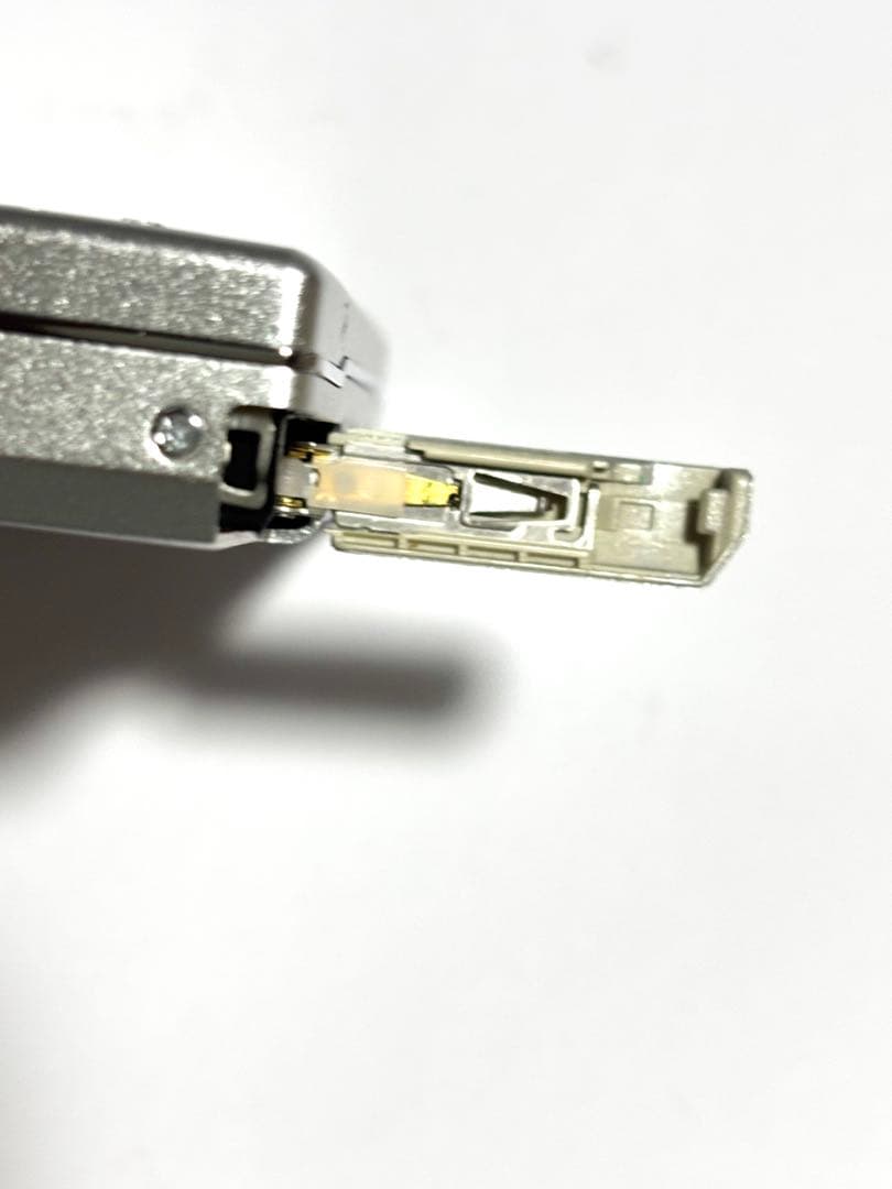 SONY MDウォークマン MZ-NE810 動作品 本体のみ シルバー