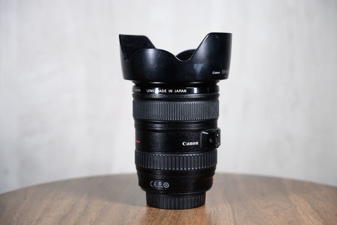 Canon 24-105mm f4 IS USM ズームレンズ ef