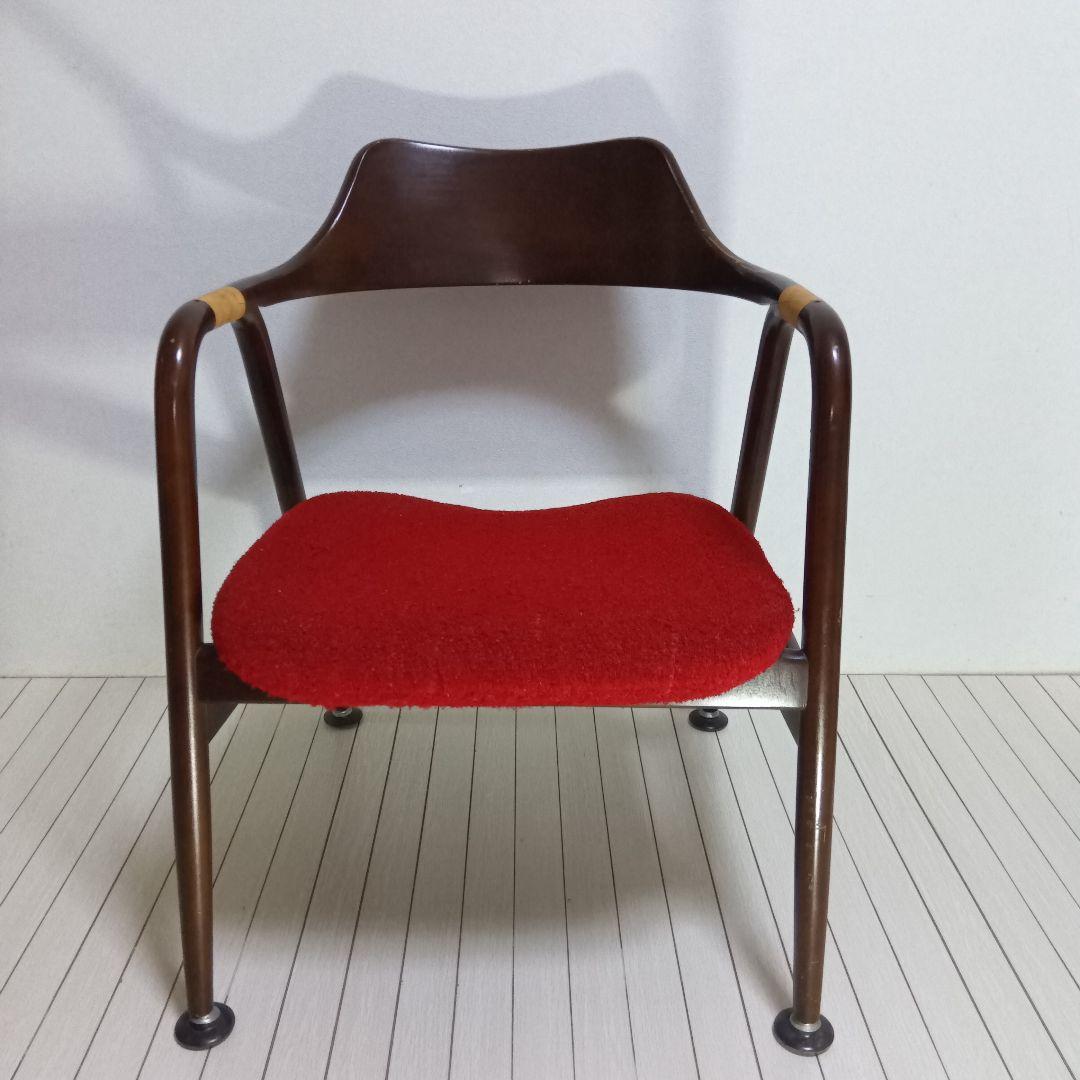 飛騨産業 キツツキマークのアイガー アームチェア