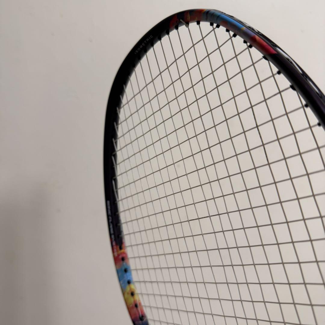 ヨネックス　ナノフレア700プロ　5UG5