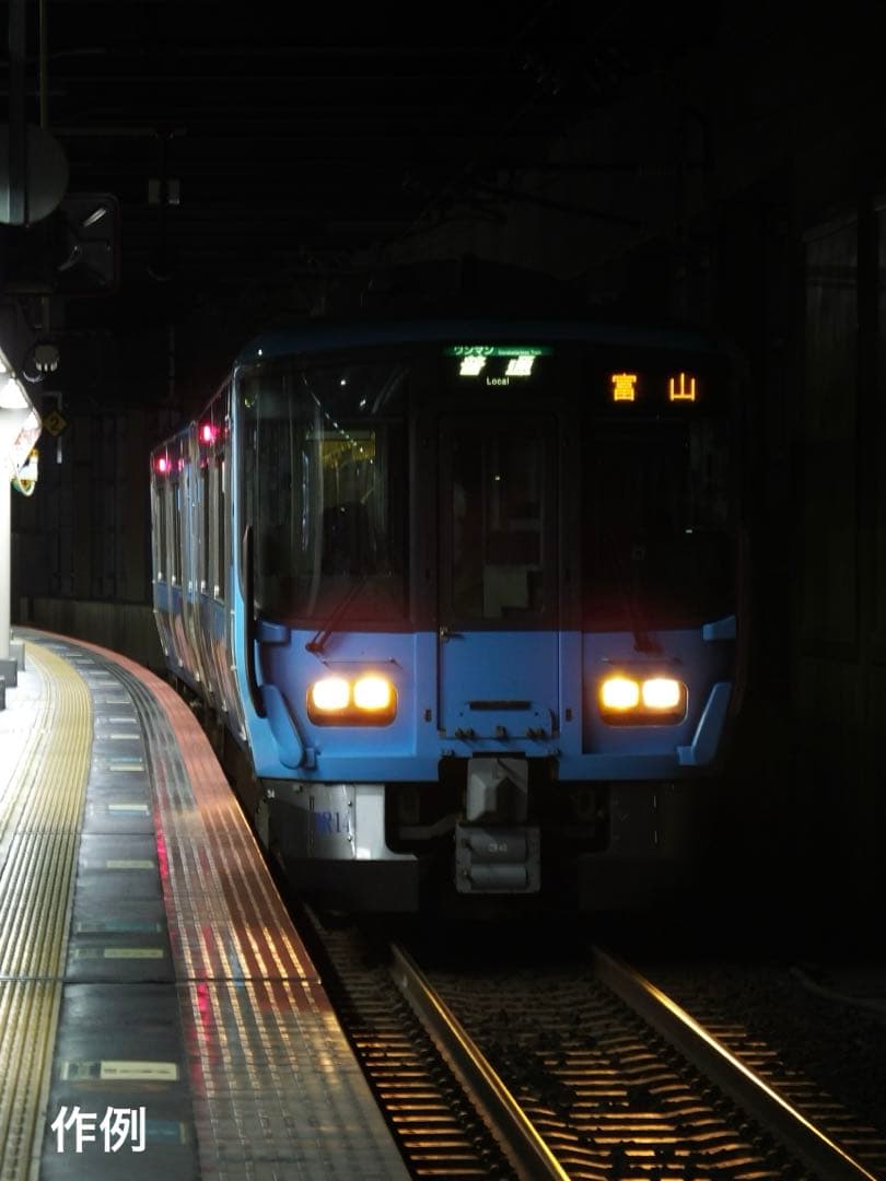 美品　Fujifilm HS50EXR デジタルカメラ