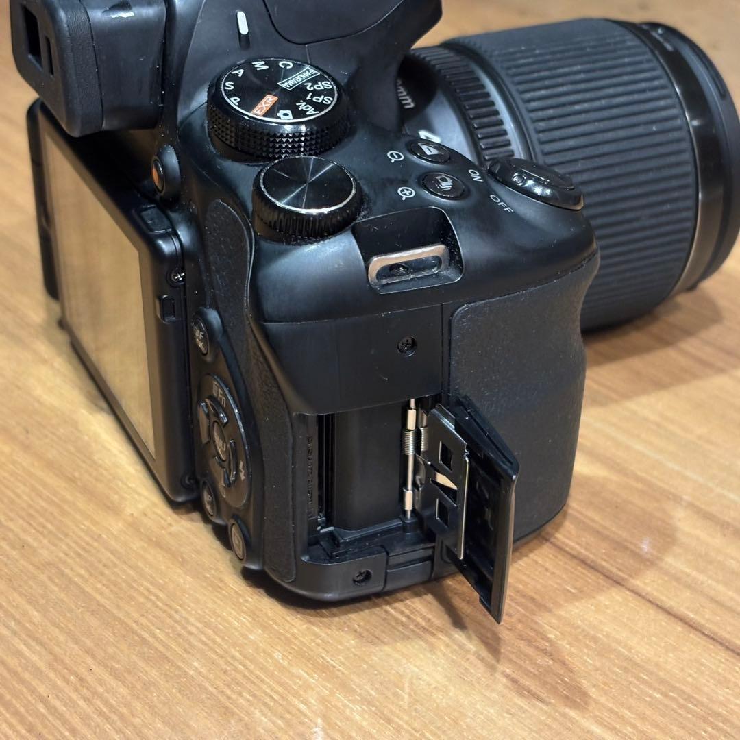 美品　Fujifilm HS50EXR デジタルカメラ