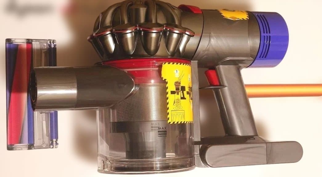 dyson ダイソン v8 fluffy SV10FF2 コードレスクリーナー