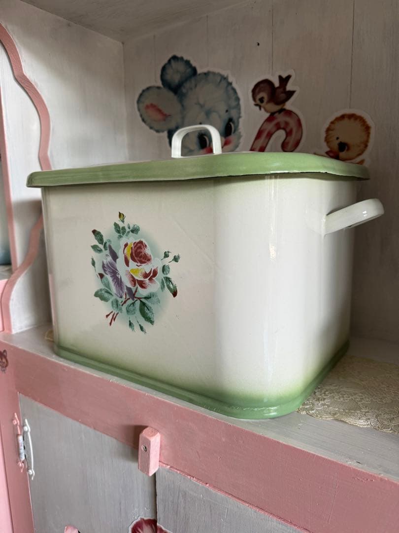 イマン プリンセスローズ グリーンミディＢＯＸ缶