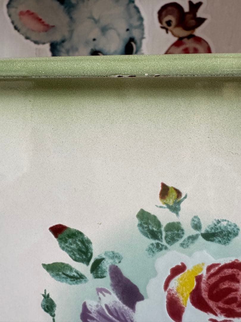 イマン プリンセスローズ グリーンミディＢＯＸ缶