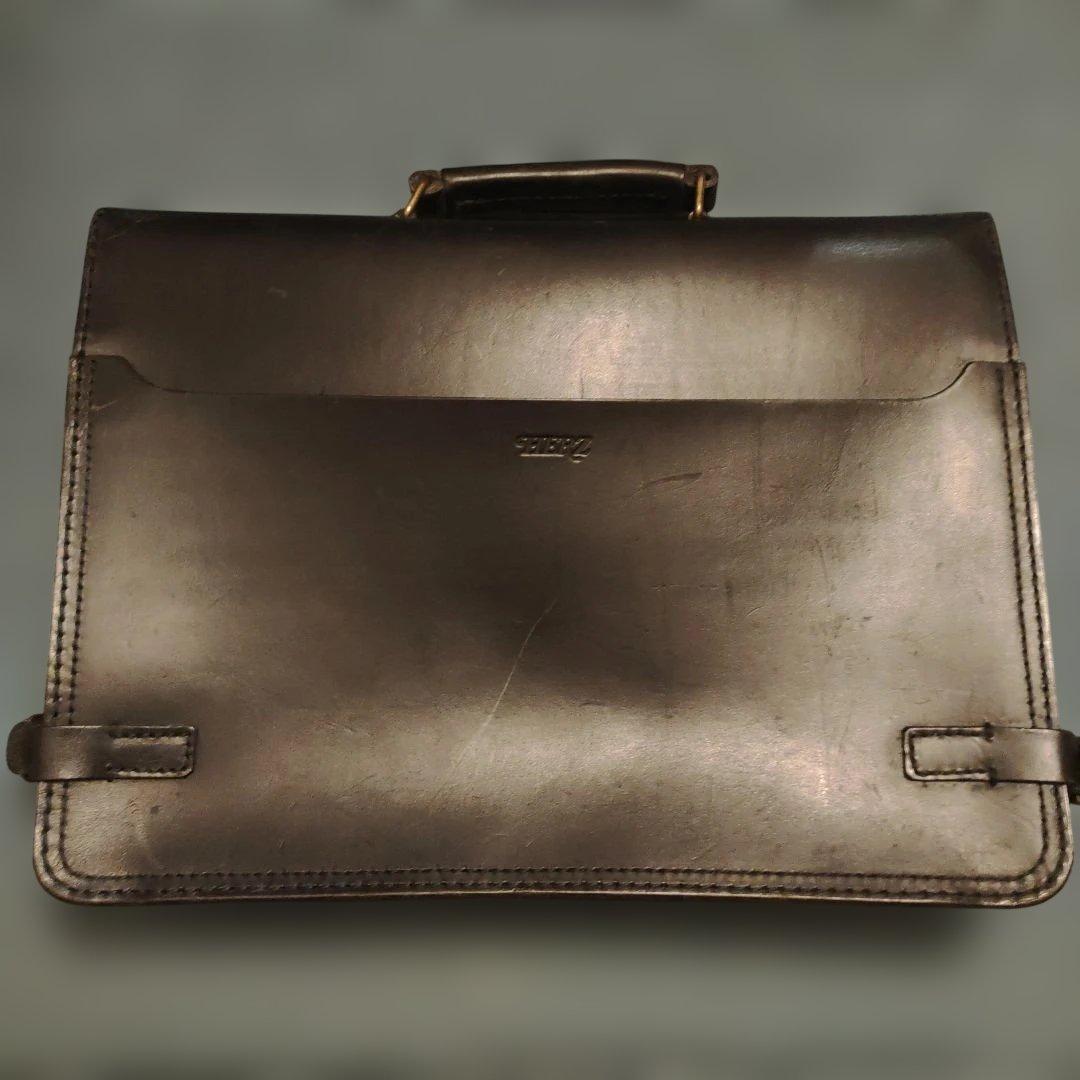 Herz 薄マチダレスバッグ B4ファイルサイズ 黒