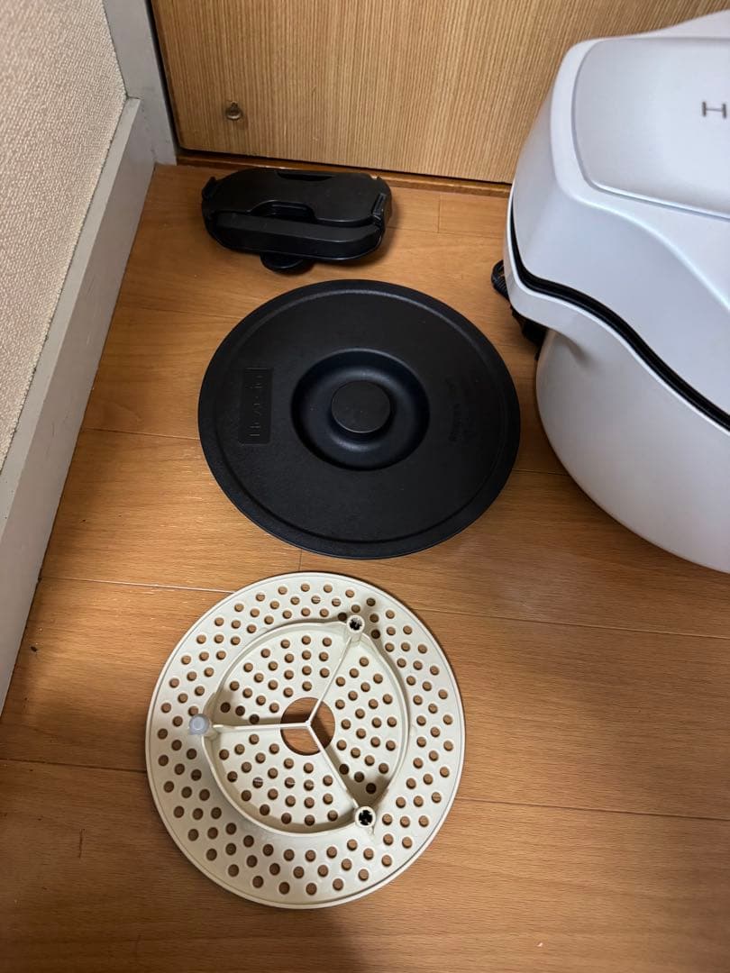 SHARP シャープ　ヘルシオ　HEALSIO 水なし自動調理鍋　2019年製