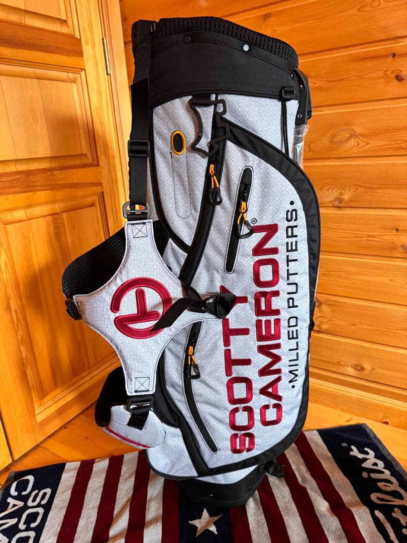 希少スコッティキャメロン SC Geo Pathfinder Stand Bag