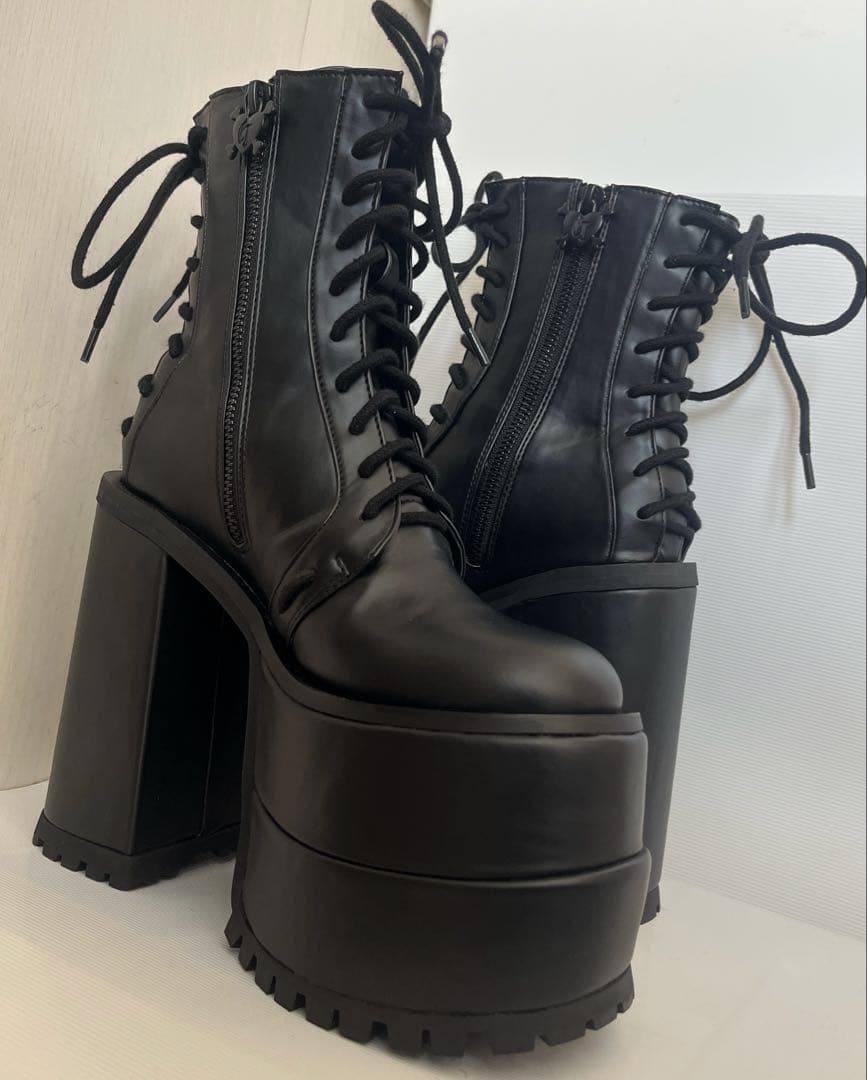 CharlaTedrick【美品】厚底編み上げブーツレースアップブーツゴスロリ