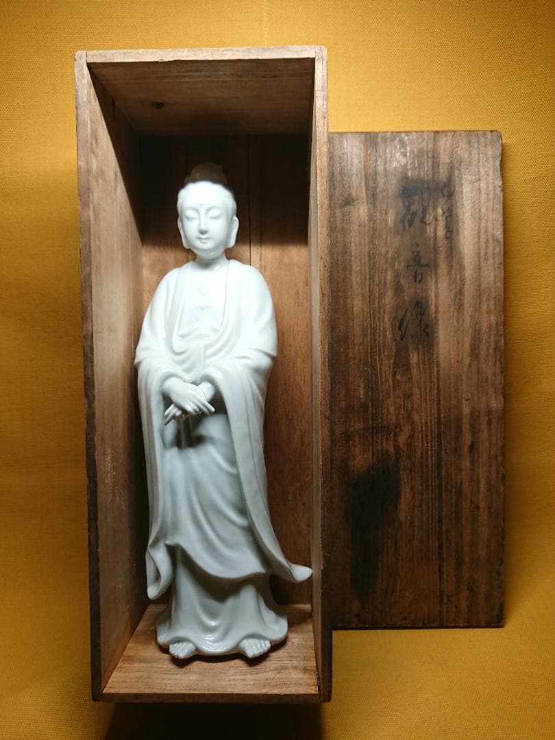 仏教美術　観音　陶器　オブジェ　置物　インテリア　工芸品　美術品　A1011
