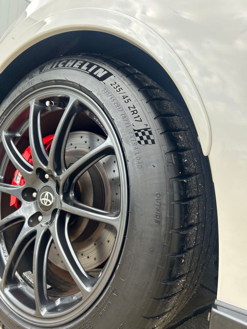 トヨタ86GR用　スタッドレスアルミ4本セット 17インチ