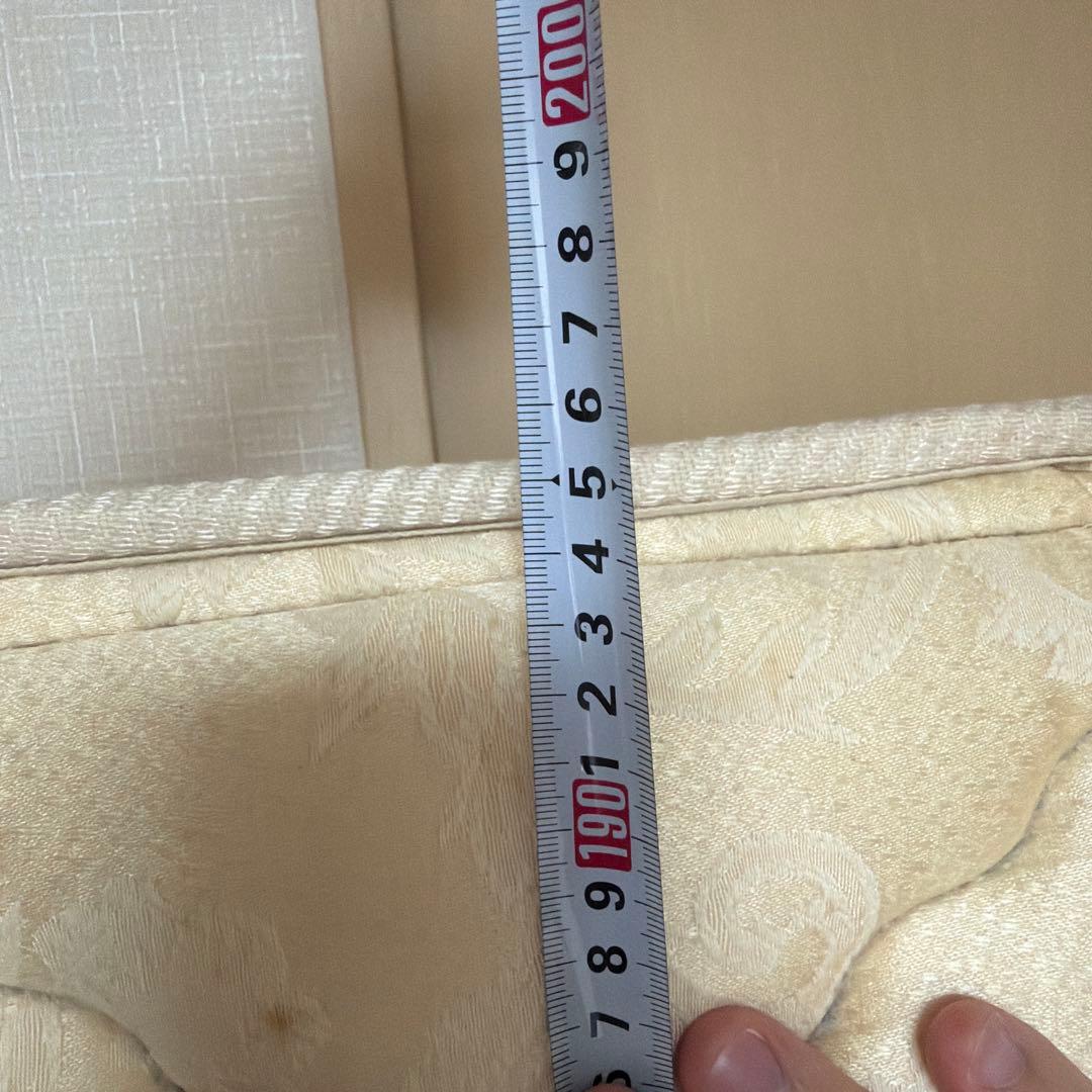 Sealy セミダブルマットレス