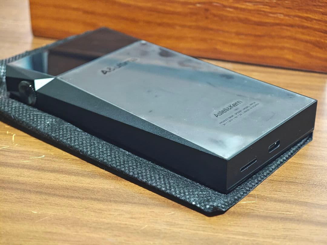 Astell＆Kern A&ultima SP2000T Onyx Black