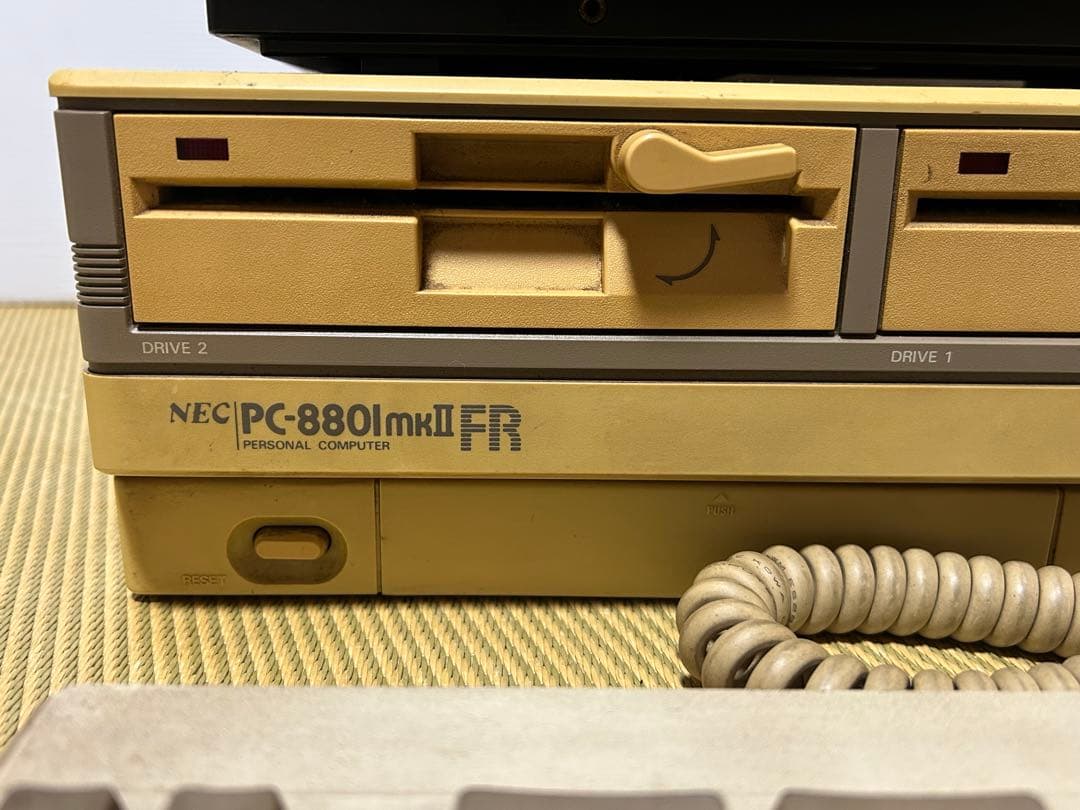 NEC PC-8801mkII FR コンピュータ　ジャンク　昭和レトロ　Z80