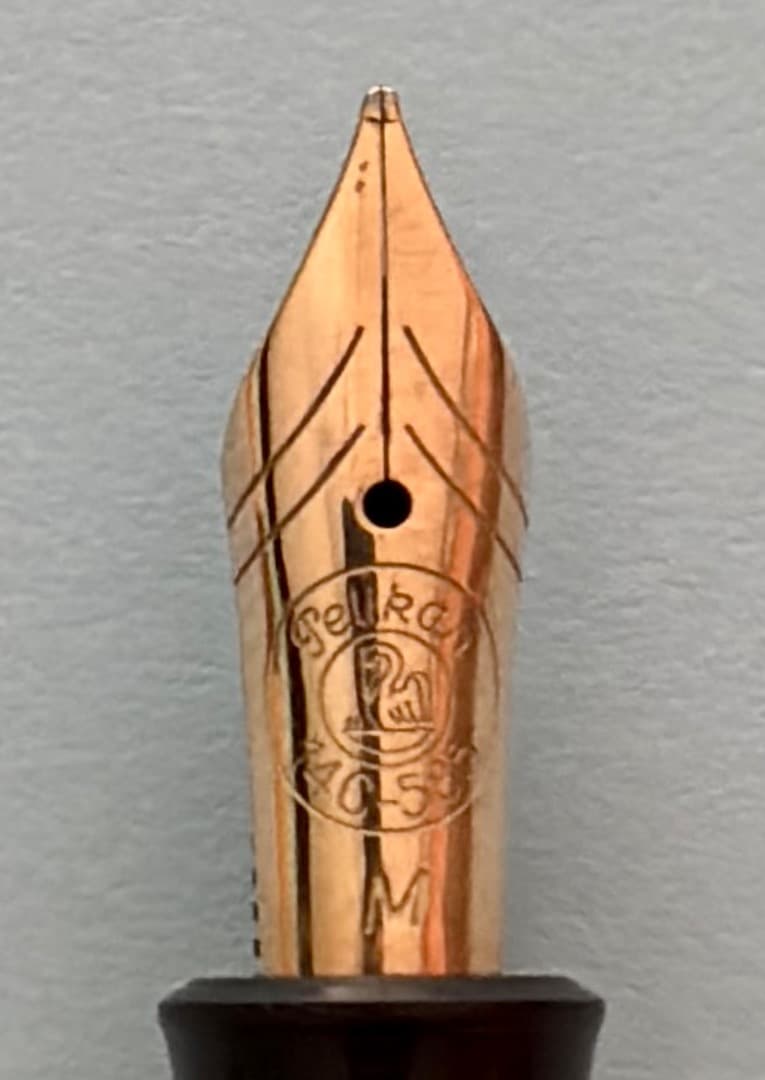 ペリカン Pelikan M250 万年筆 ブラック 14K中字