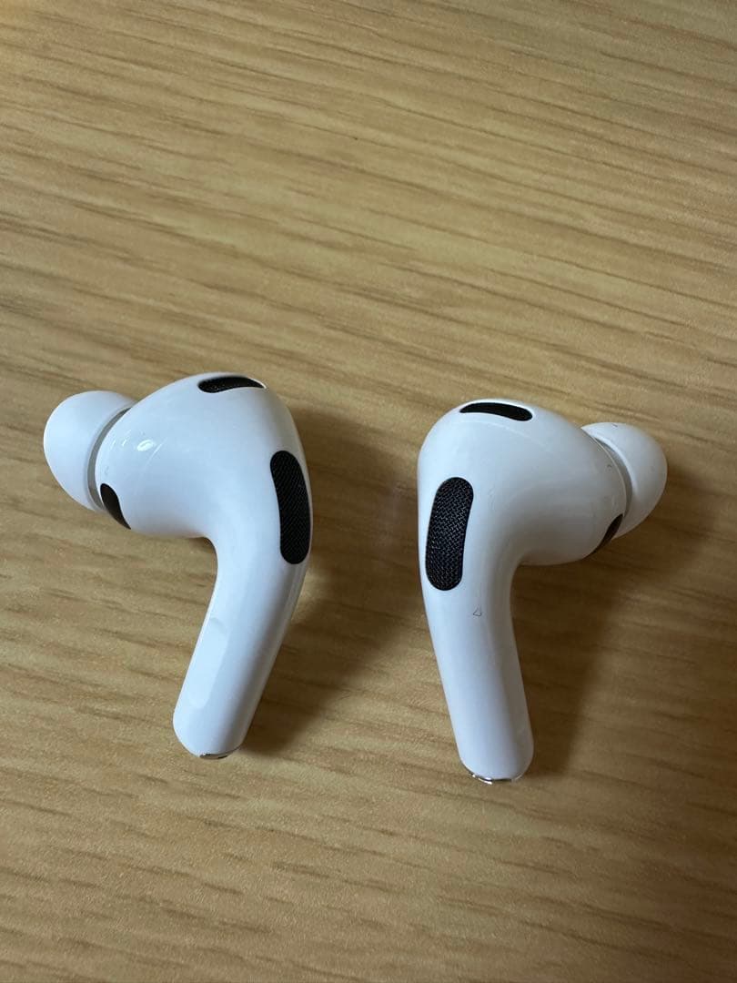 ほぼ新品AirPods Pro 3 本体 ホワイト