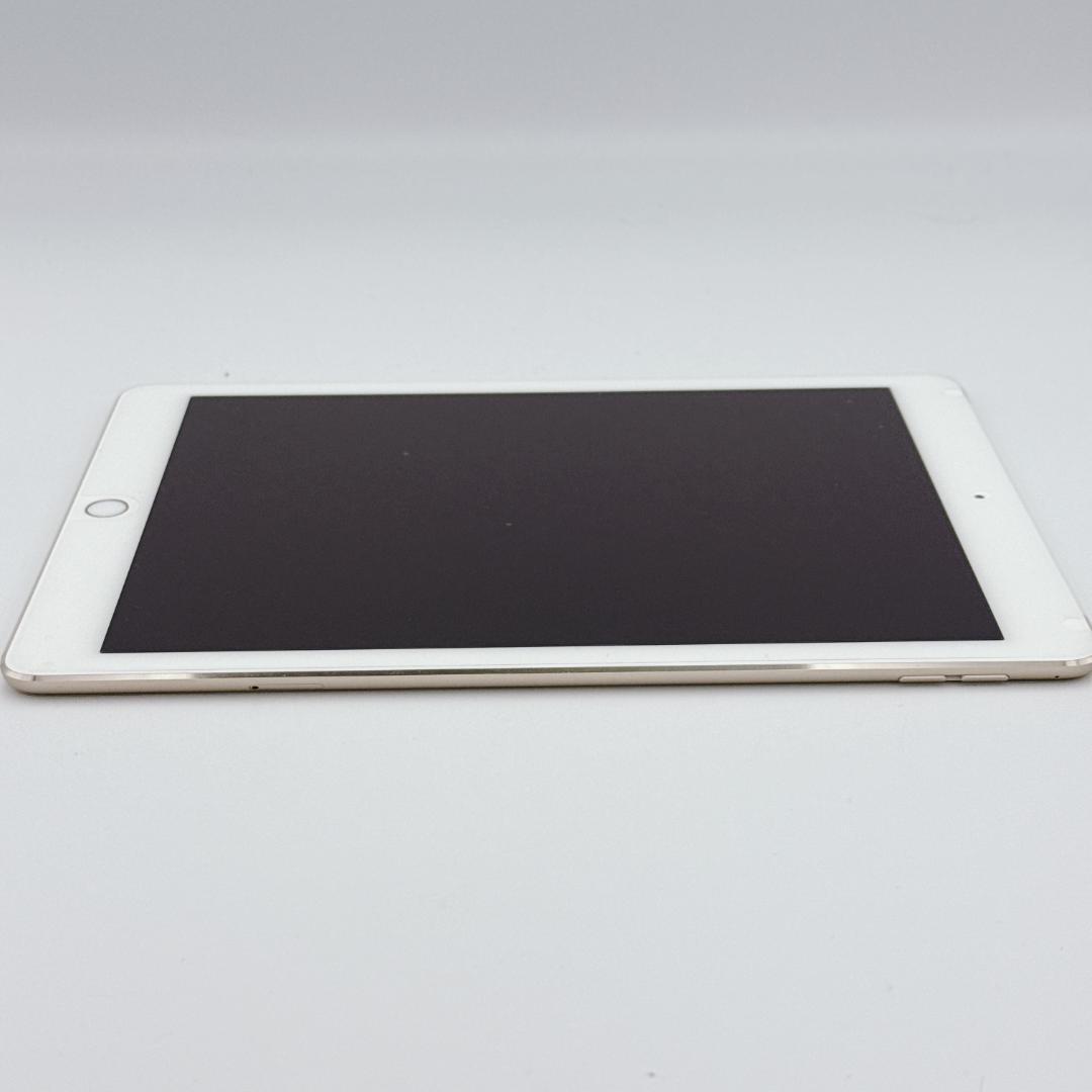 【極美品】Apple iPad Air 2 16GBタブレット ケース付き