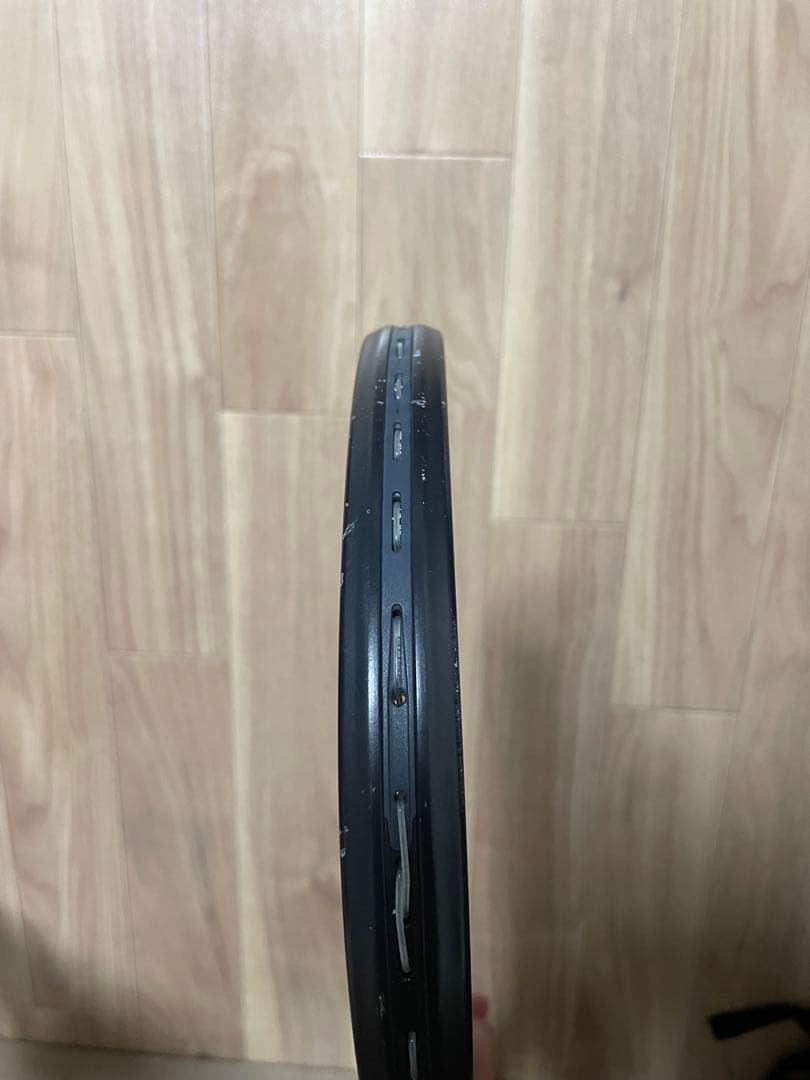 美品　VOLTRAGE 85 テニスラケット ブラック