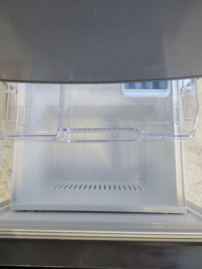 三菱 2022年製 ノンフロン冷凍冷蔵庫 MR-P15G-H1 146L