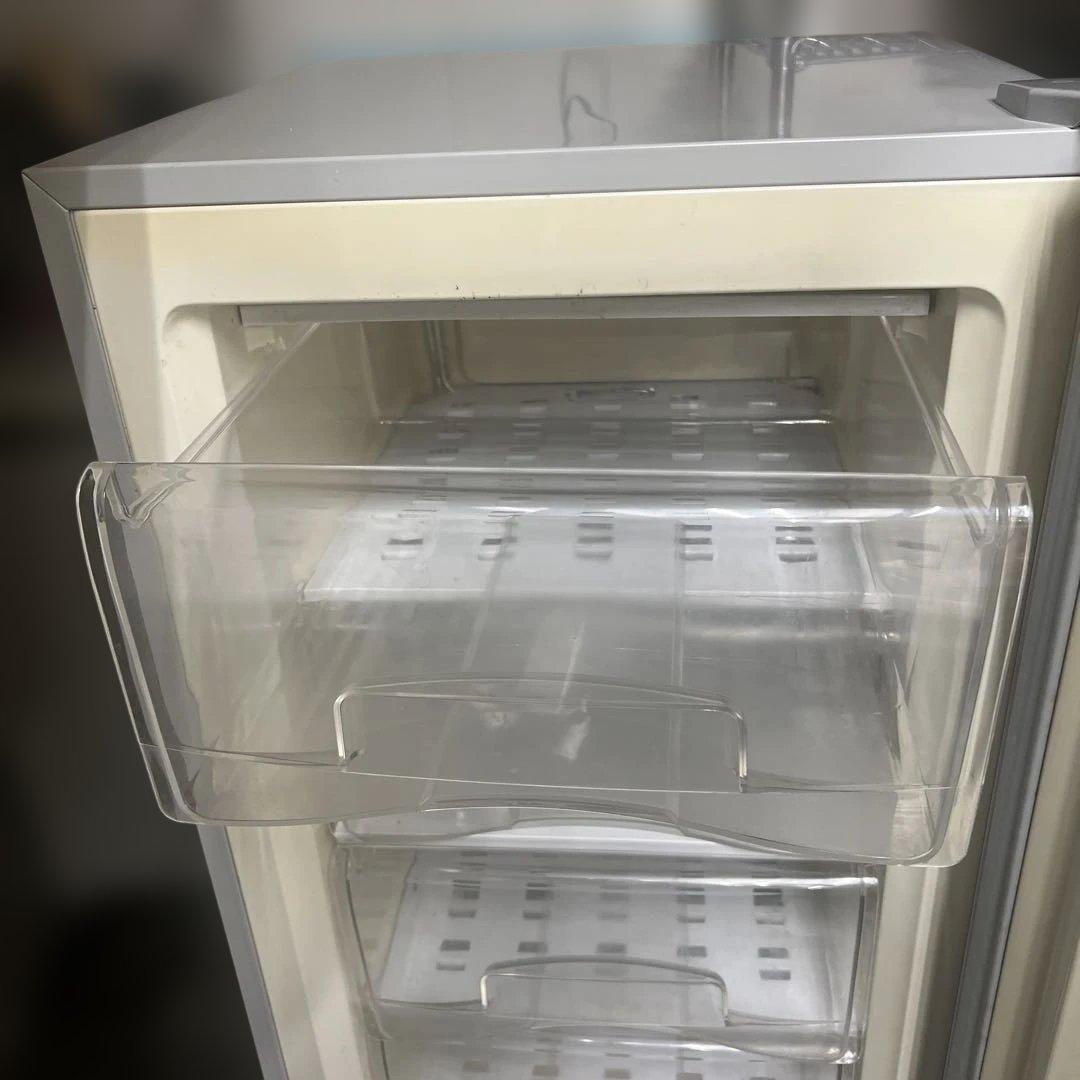 冷凍ストッカー　2015年製excellence ma-6144