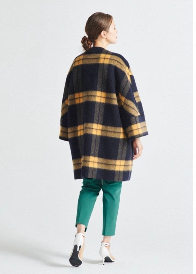 新品タグ付きyoriヨリ　シャギーチェックコート