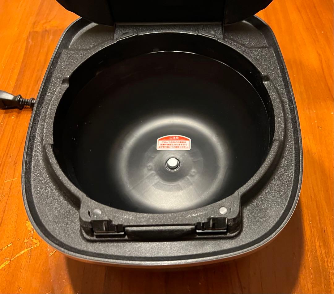 TIGER 圧力IH炊飯器 JPI-A100 5合炊き