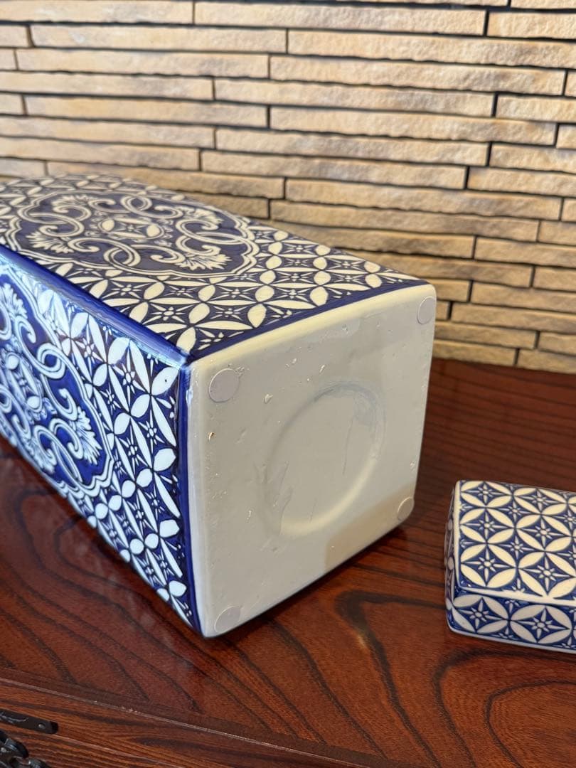 シノワズリ　花器　ウィンターセール