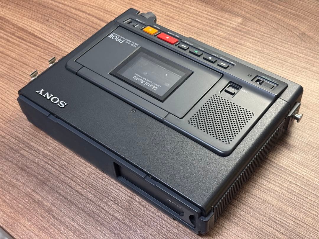 整備済 SONY ソニー TCD-D10 PRO2 デジタル デンスケケース付き