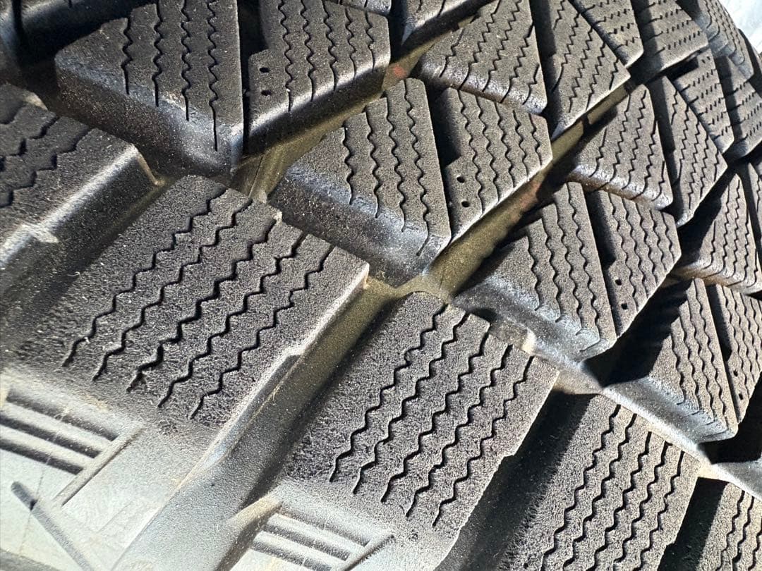 送料無料　ベンツ純正ホイール　スタッドレタイヤ　255/50R19 Mクラスなど