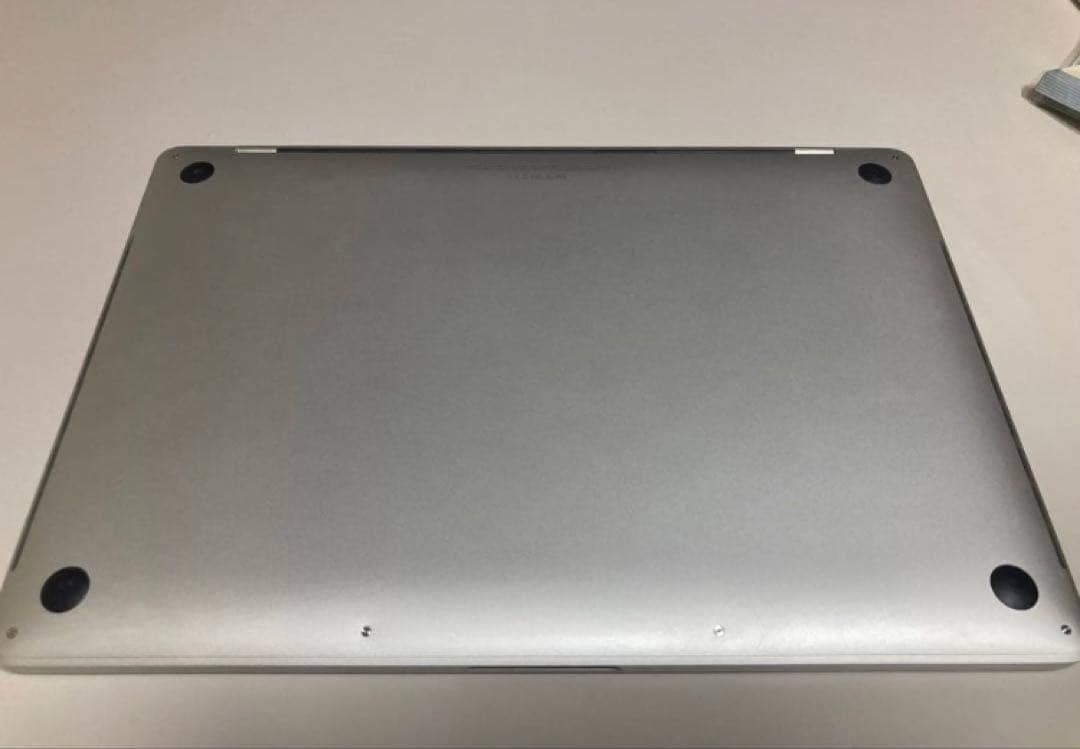 【状態良】MacBook Pro 15インチ 2018年モデル