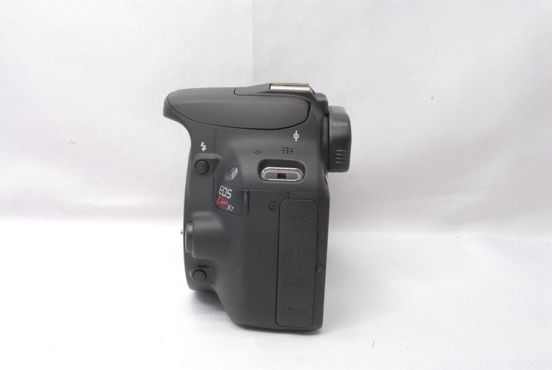 Canon EOS Kiss X7 ダブルレンズ 動作確認済み　STMレンズ