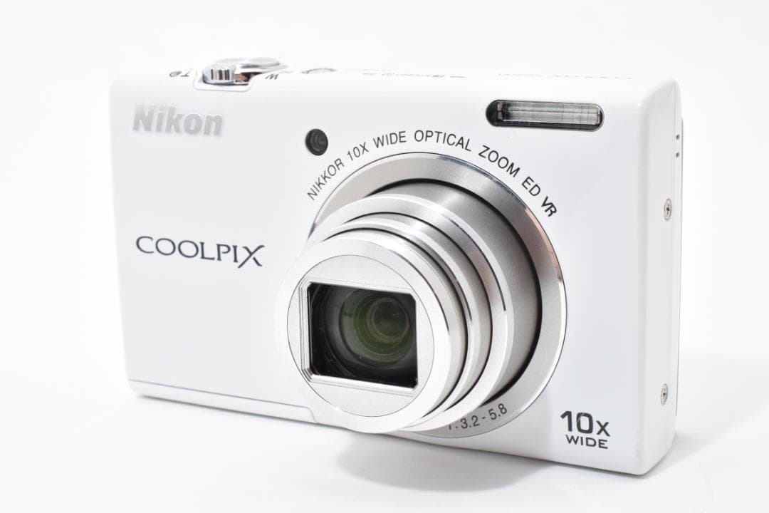 動作品Nikon COOLPIX S6200ニコン　デジカメ　ホワイト#959