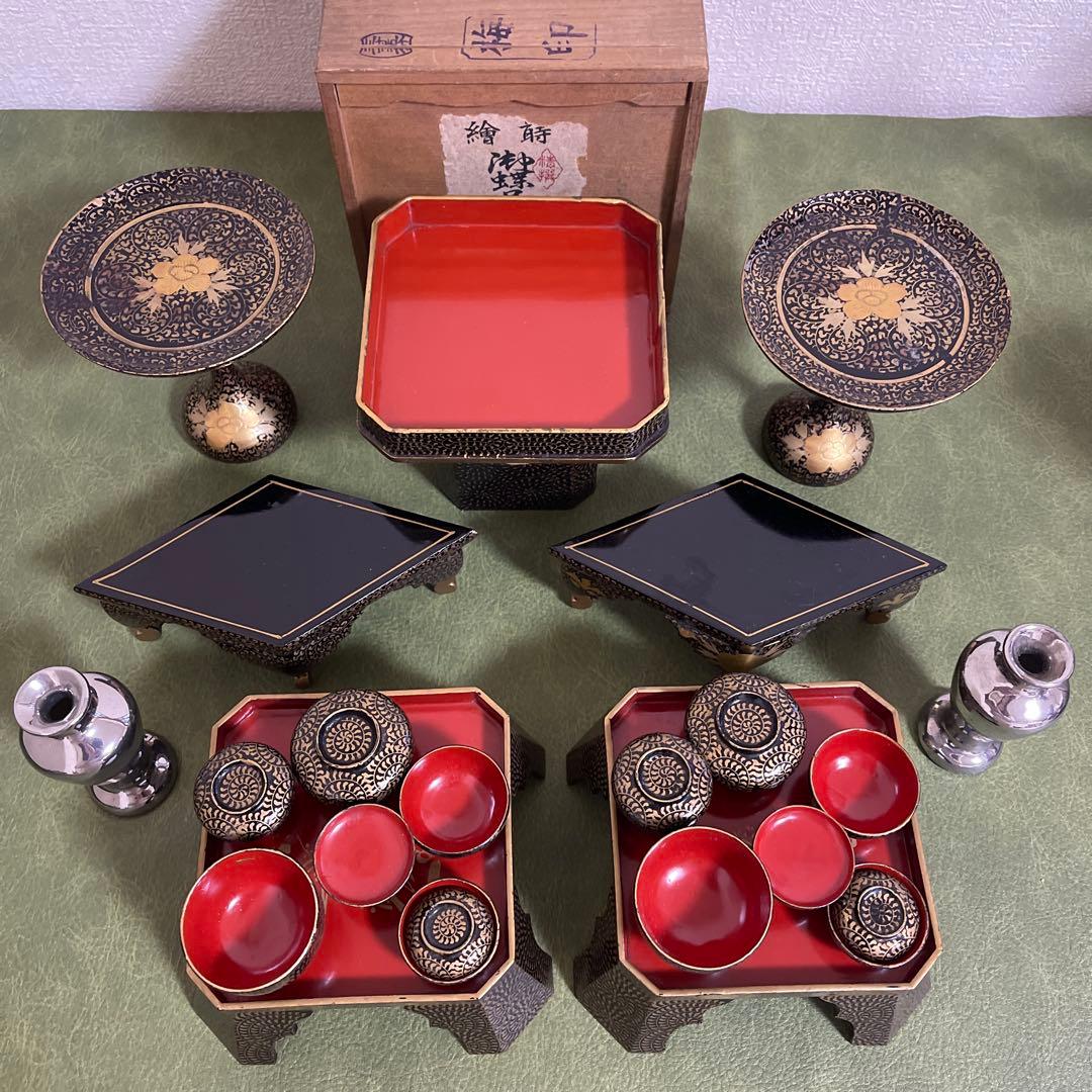 お雛様　お道具　懸盤膳揃　漆塗　木製　蒔絵　ヴィンテージ品