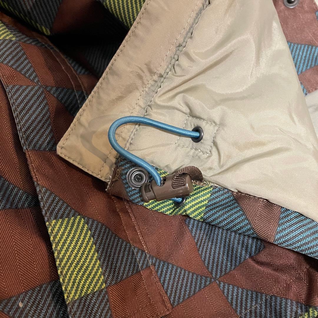 Burtonバートンスキーウェアスノーボードジャケットパーカーフード付き総柄希少