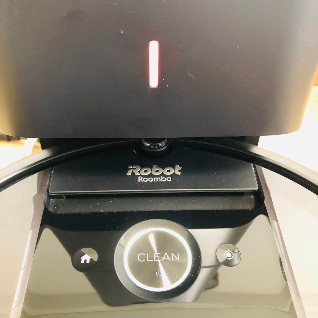 【美品】iRobot Roomba i7+ ルンバ 自動ゴミ収集機付き