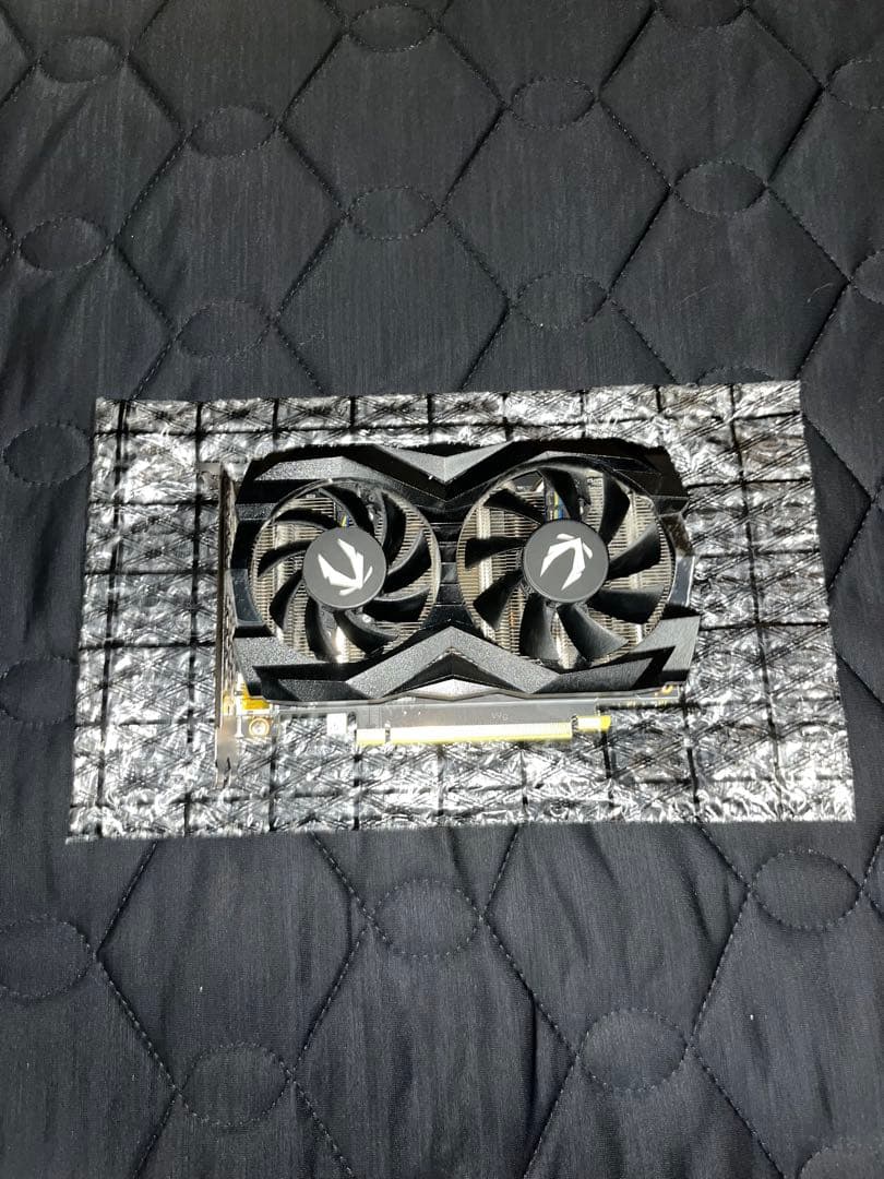 ZOTAC GeForce GTX 1660 Super 本体