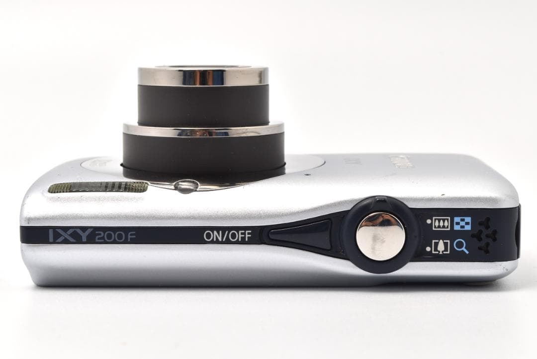 キャノン Canon IXY 200 F コンパクトデジタルカメラ