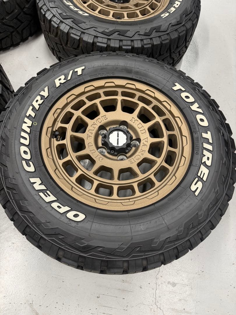 ウェッズ マッドヴァンス X type F 16インチ ホイールタイヤセット