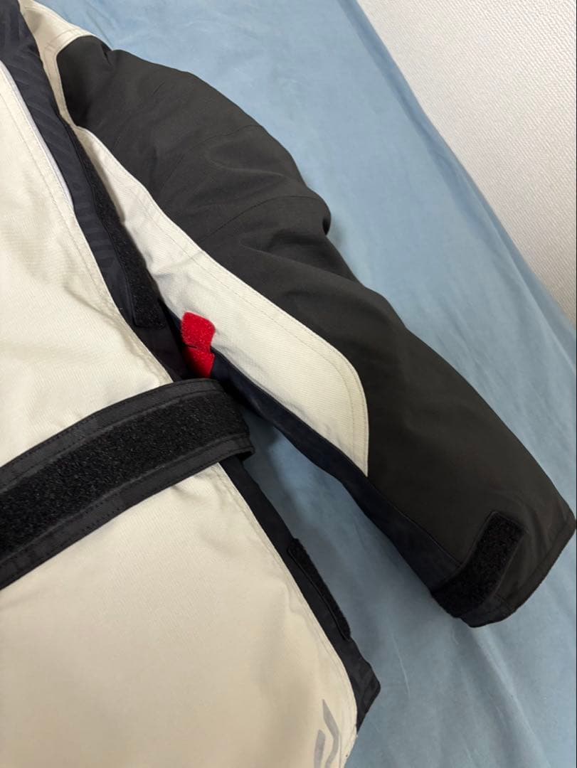 クシタニ　アロフトジャケットパンツセット